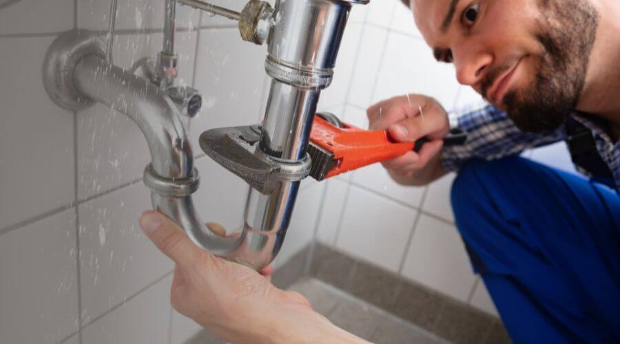 Professional emergency plumbing in Oquossoc, ME